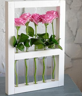 Рамка-ваза для цветов 30 х 45 см, белая   3693976 фото, картинки