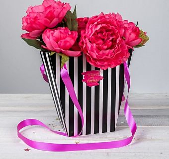 Пакет для цветов с атласными лентами «Летай от счастья» фото, картинки