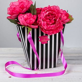 Пакет для цветов с атласными лентами «Летай от счастья» фото, картинки