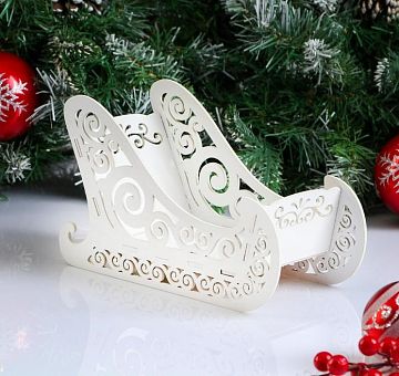 Кашпо деревянное, 23×10×14 см "Новогоднее. Санки", подарочная упаковка, белое 5400598 фото, картинки